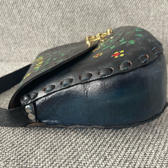 Structured Blue Leather Shoulder Bag with Floral Hand Painted Details Gold Hinge - Picture 8 of 16